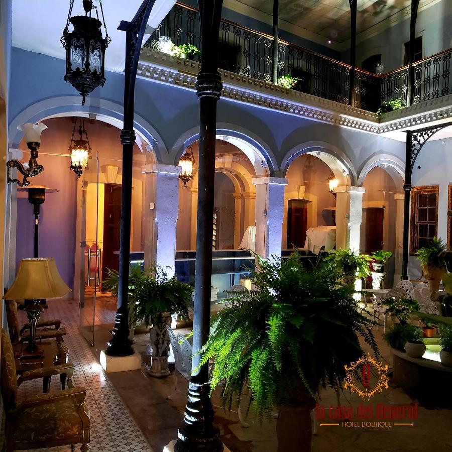 La Casa Del General Hotel Boutique イダルゴ・デル・パラル エクステリア 写真