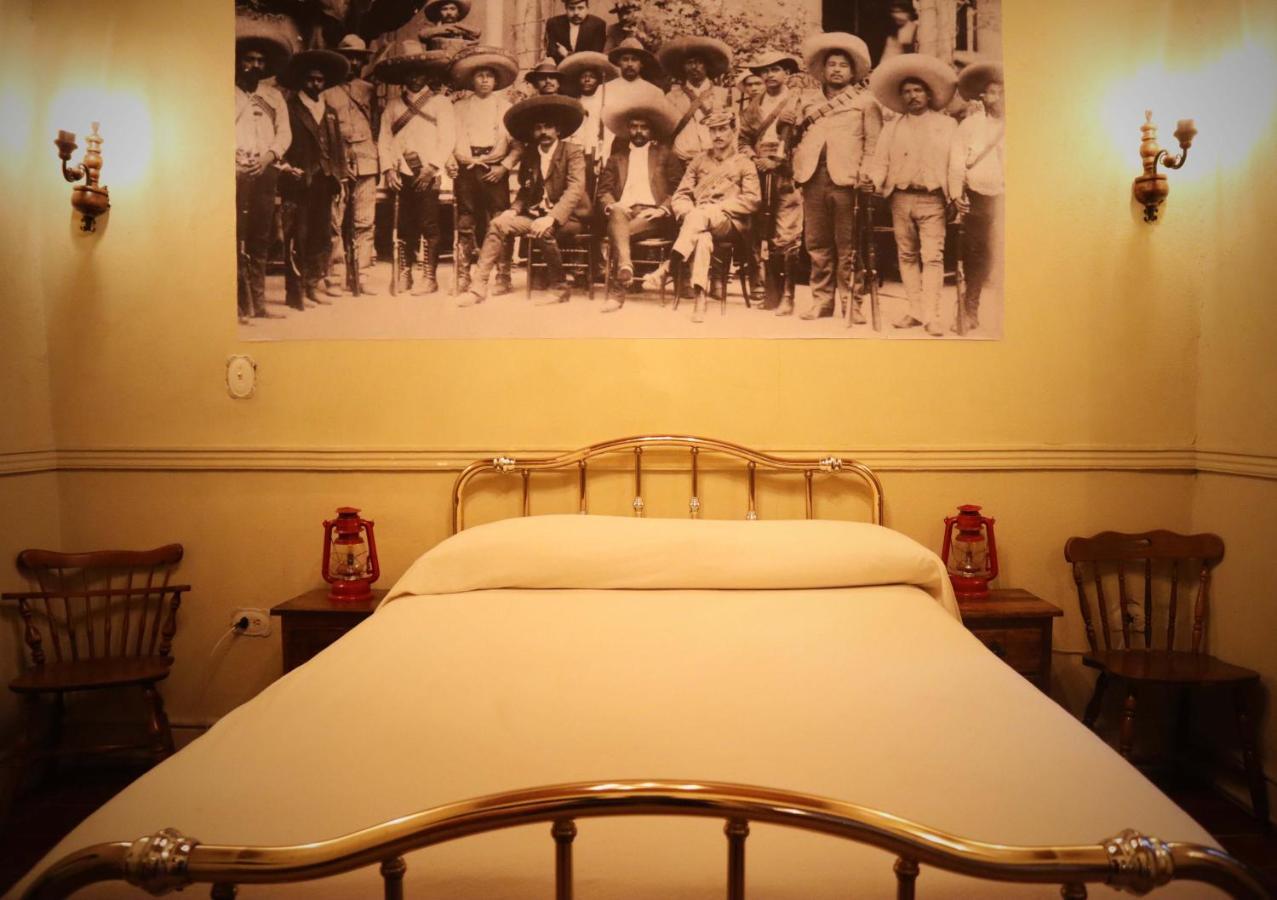 La Casa Del General Hotel Boutique イダルゴ・デル・パラル エクステリア 写真